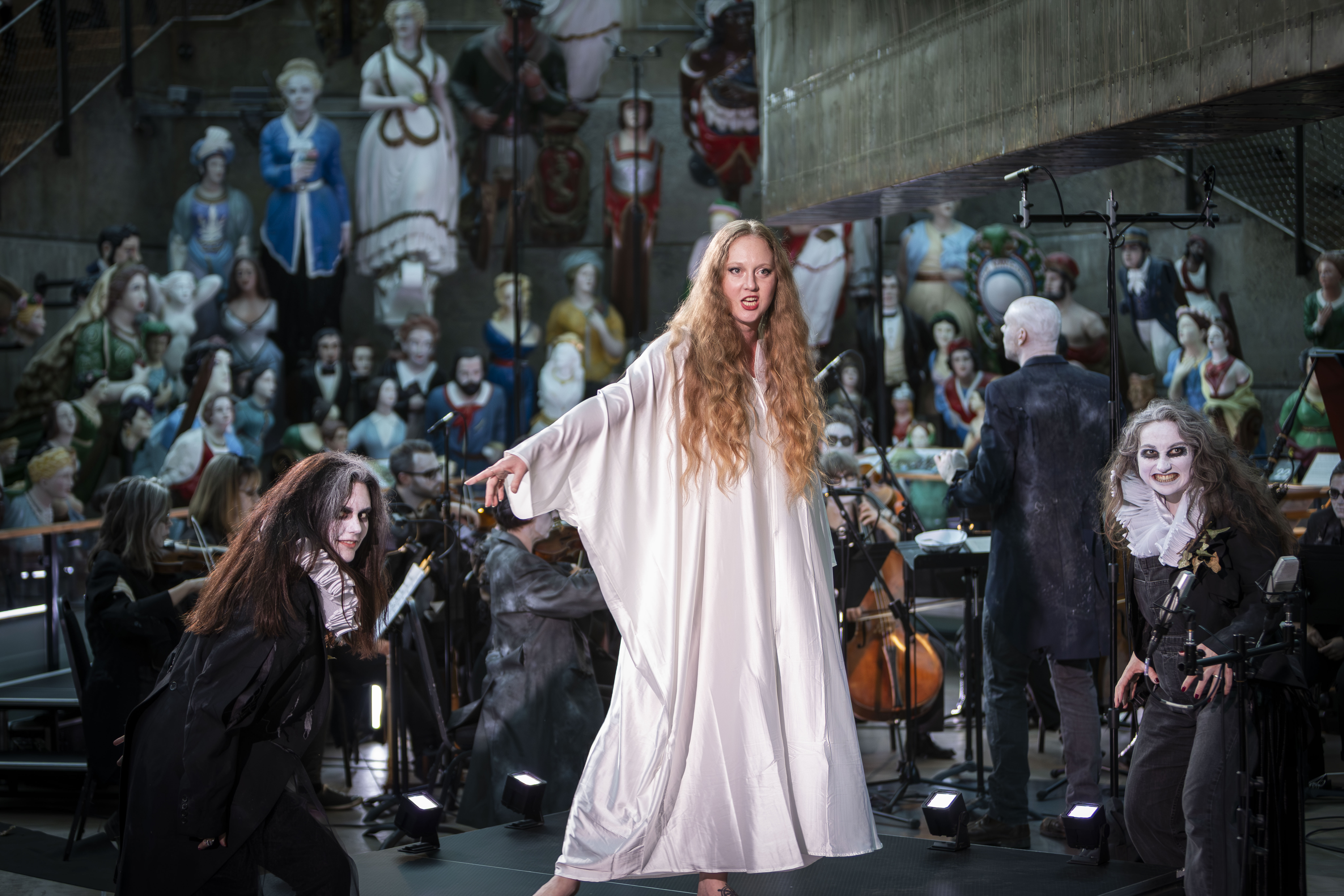 023_MCO_Dido_and_Aeneas_photo_by_Paul_Marc_Mitchell.jpg