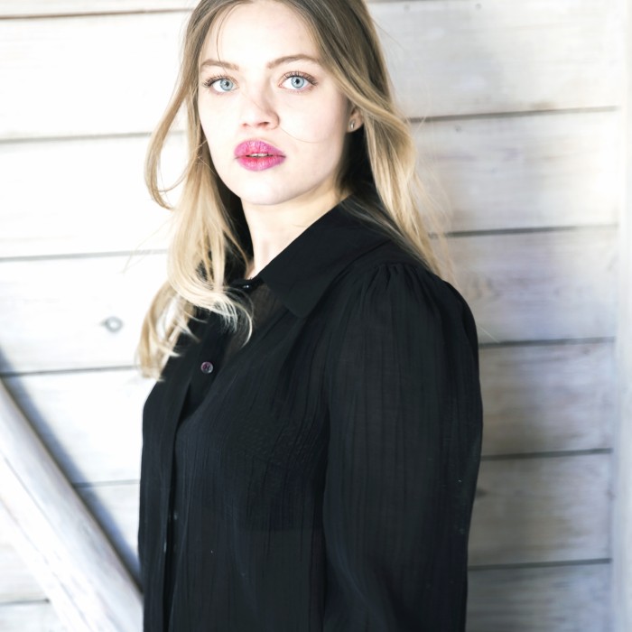 Johanna Wallroth - Belinda