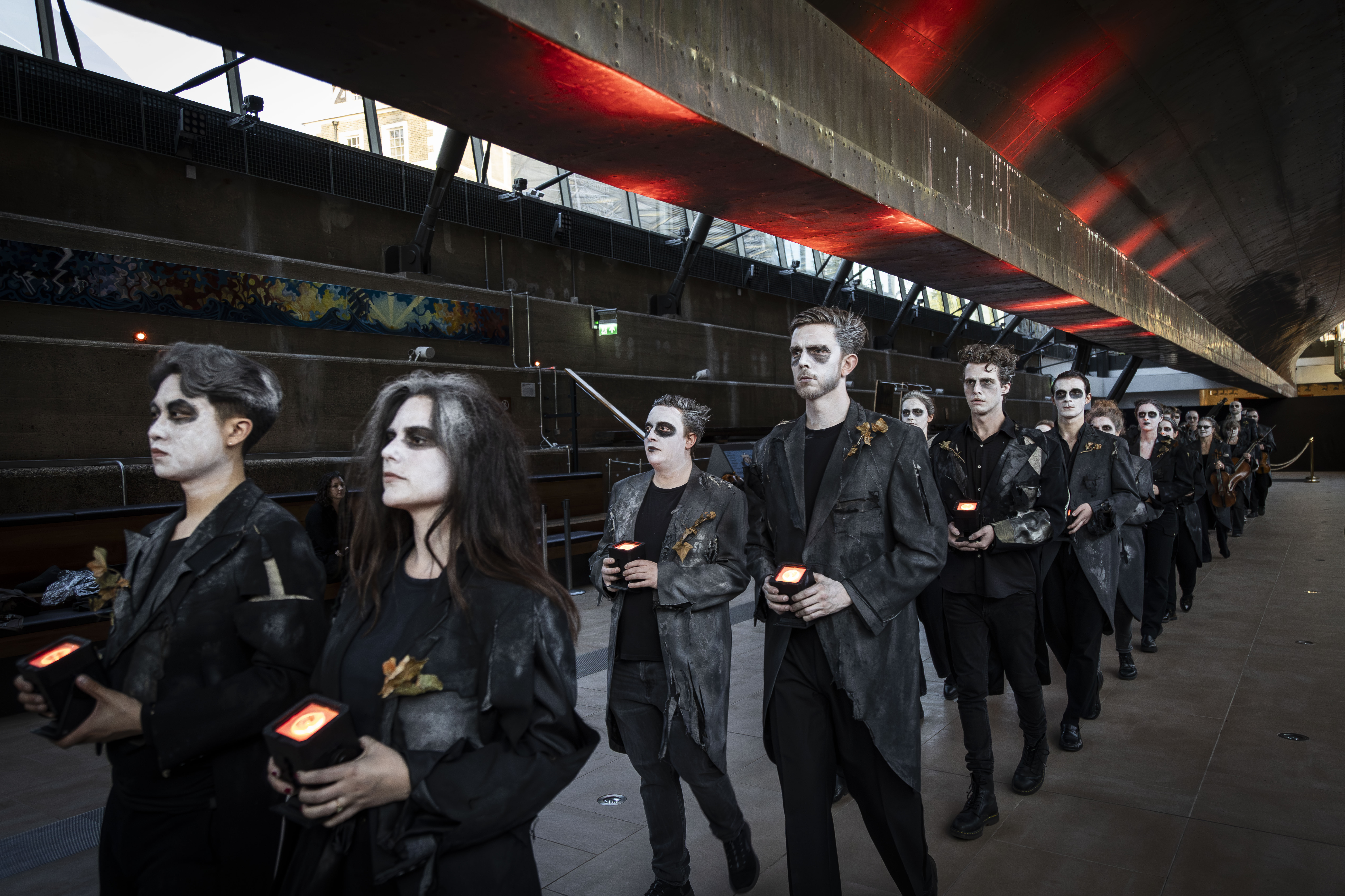 002_MCO_Dido_and_Aeneas_photo_by_Paul_Marc_Mitchell.jpg
