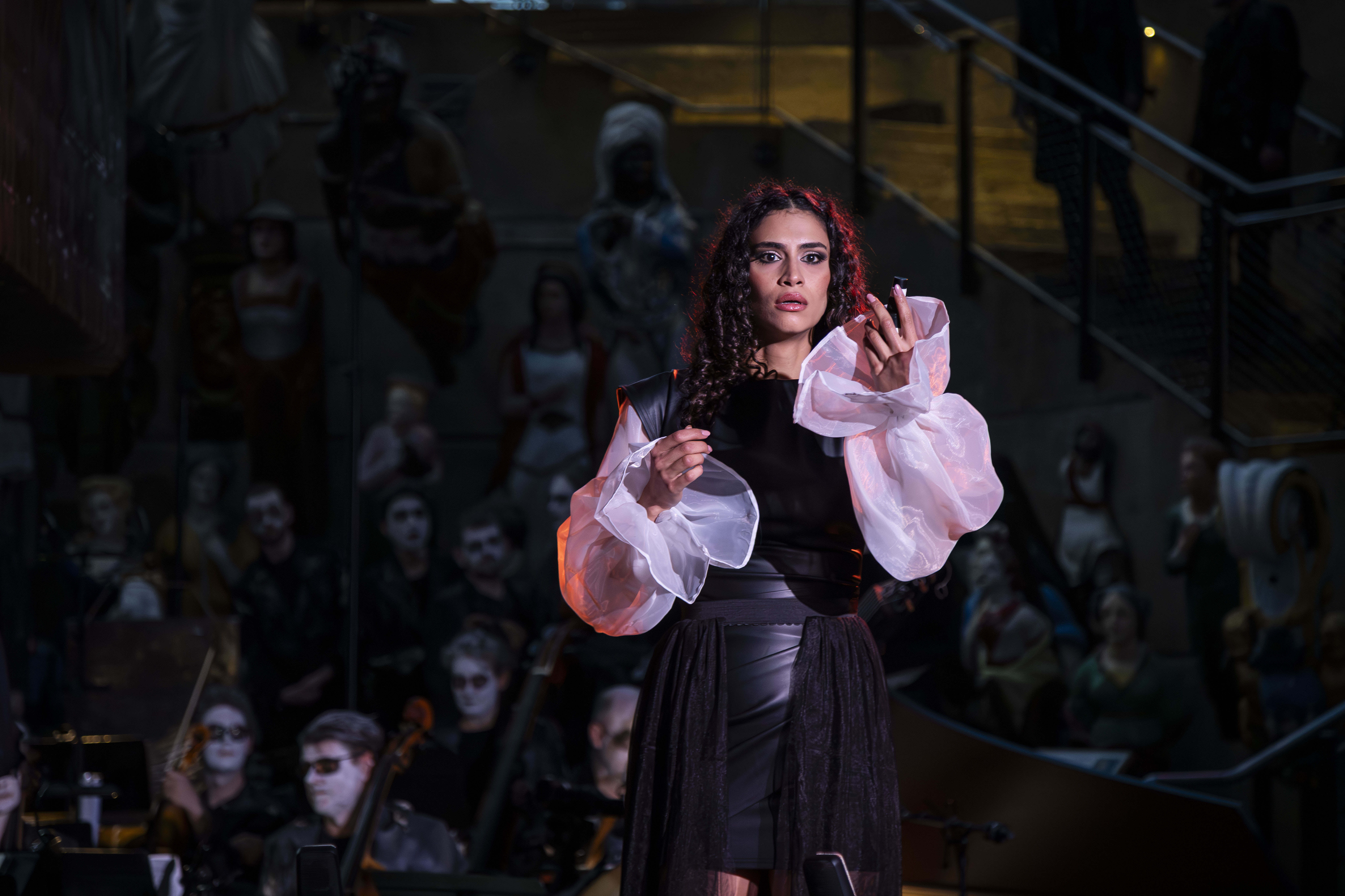 052_MCO_Dido_and_Aeneas_photo_by_Paul_Marc_Mitchell.jpg