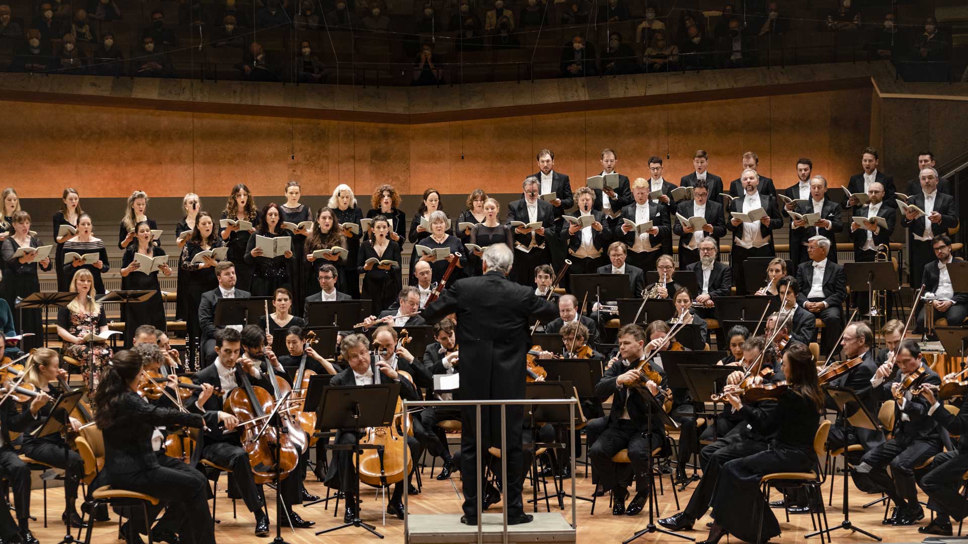 Berlin Philharmonic A Symphony of Culture and Innovation